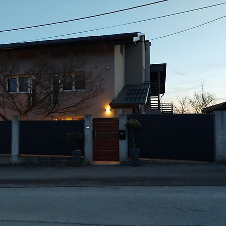 Apartman Masha Karlovac Exteriér fotografie